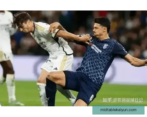 斯卡洛尼传球节奏持续提升，表现稳健引领团队攻防转换